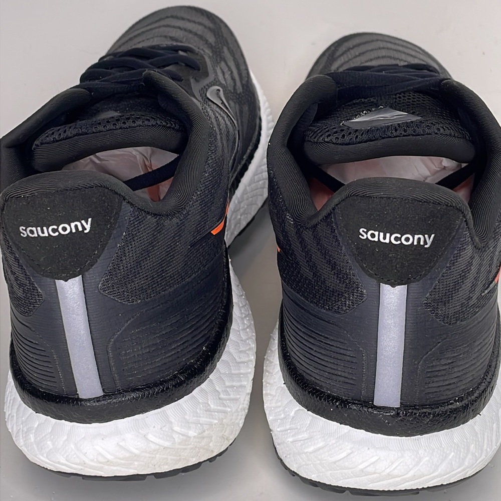 Saucony Triumph 19 black size 12.5 - Picture 4 of 7